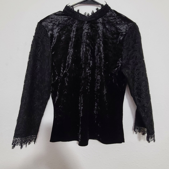 Anthropologie Tops - Anthropologie black velvet and lace top